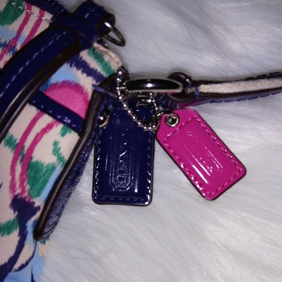 Last 1 NWT Authentic Multi Color Coach Crossbody - Picture 4 of 6